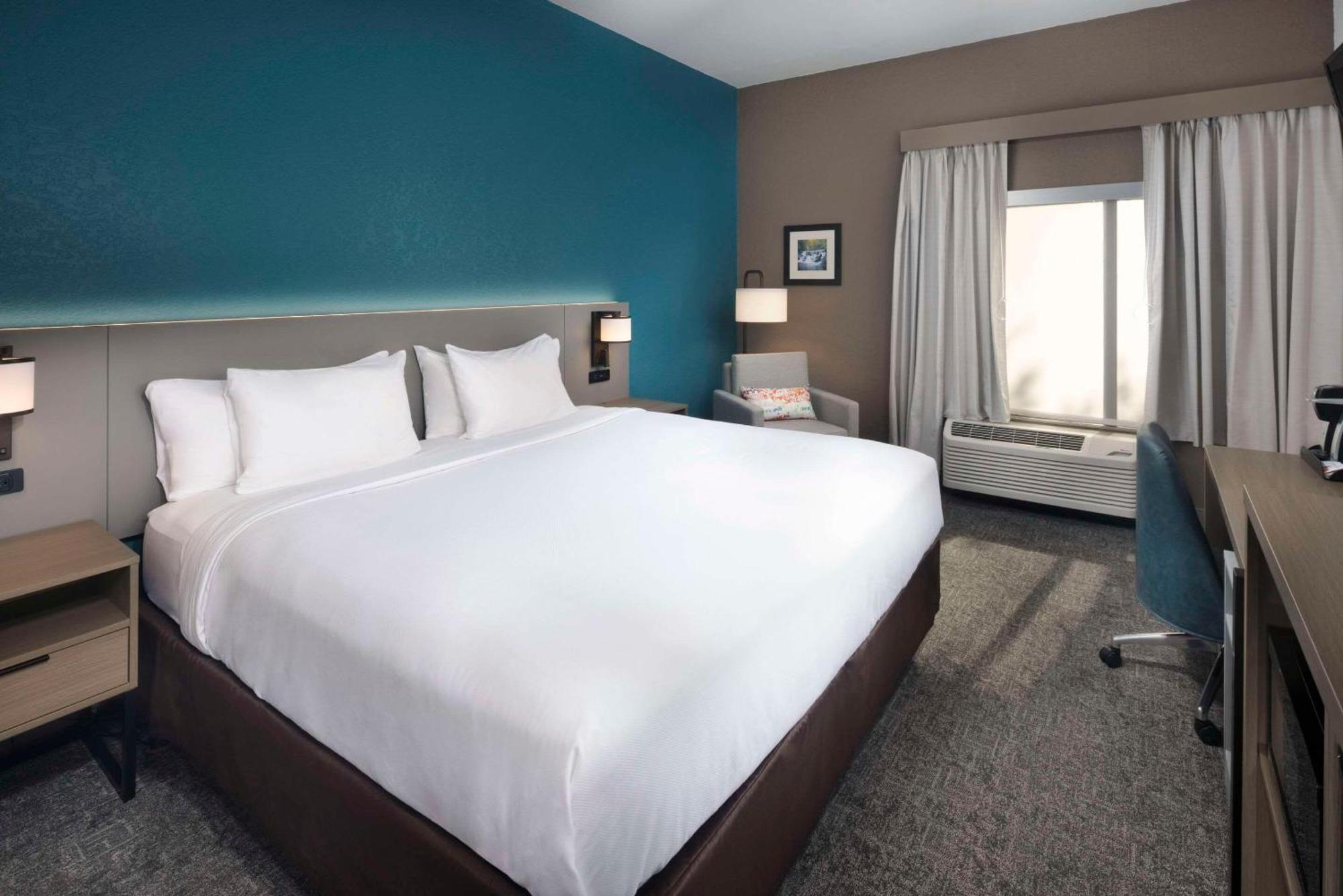 Comfort Inn & Suites Dahlonega University Area Экстерьер фото